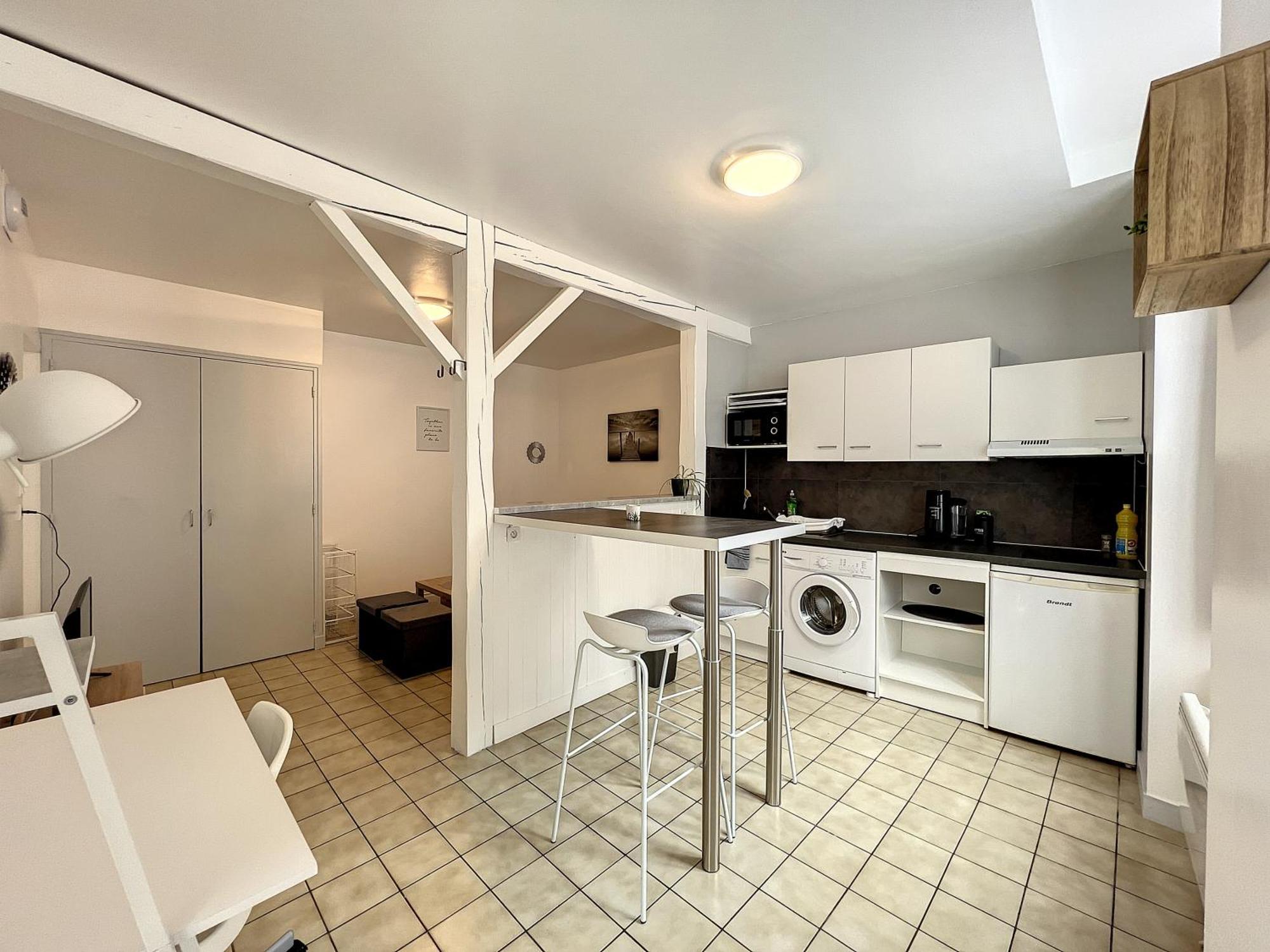 Les Bords Du Clain - Entree Autonome Studio Poitiers Exterior foto